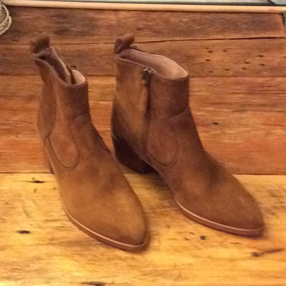 NWOT Veronica Beard Tanner Booties - Picture 8 of 8